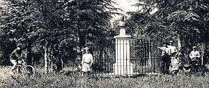 1148- Dely-Ibrahim - Statue du Duc Des Cars2